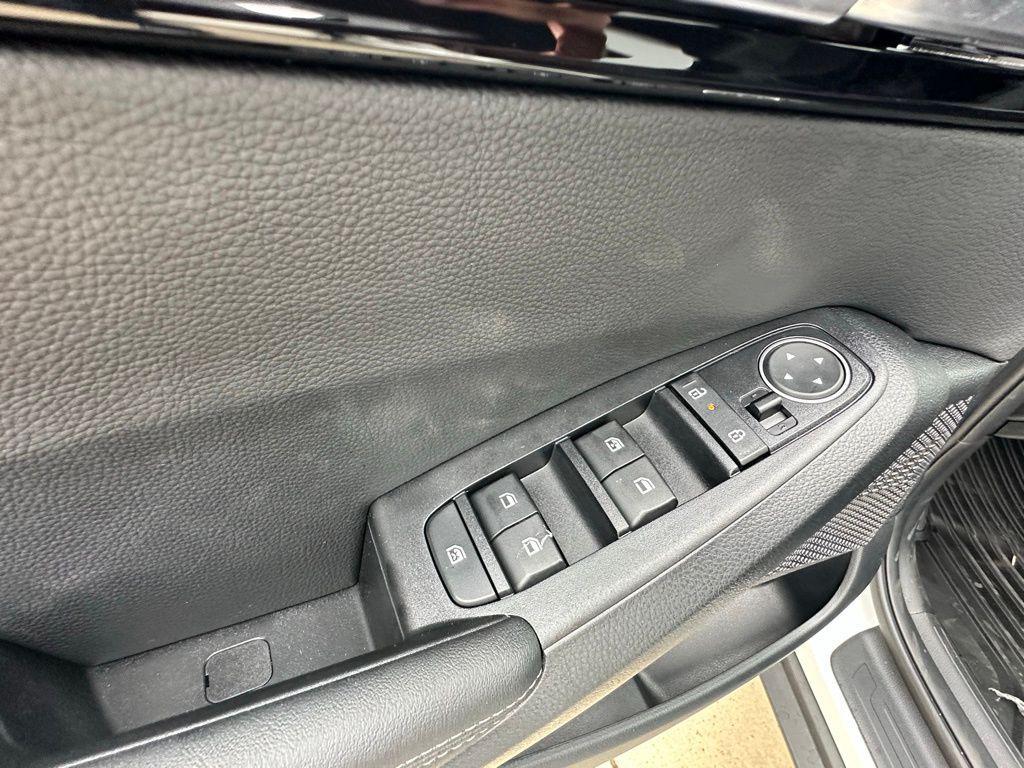 new 2026 Kia Seltos car, priced at $25,707