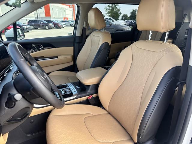used 2024 Kia Carnival car, priced at $38,009