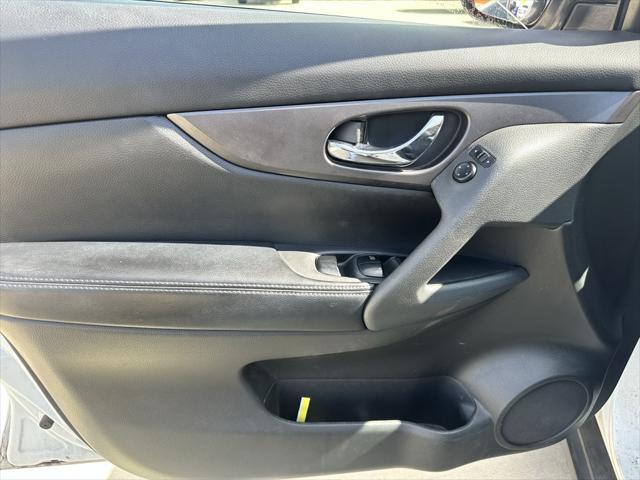 used 2015 Nissan Rogue car, priced at $9,333