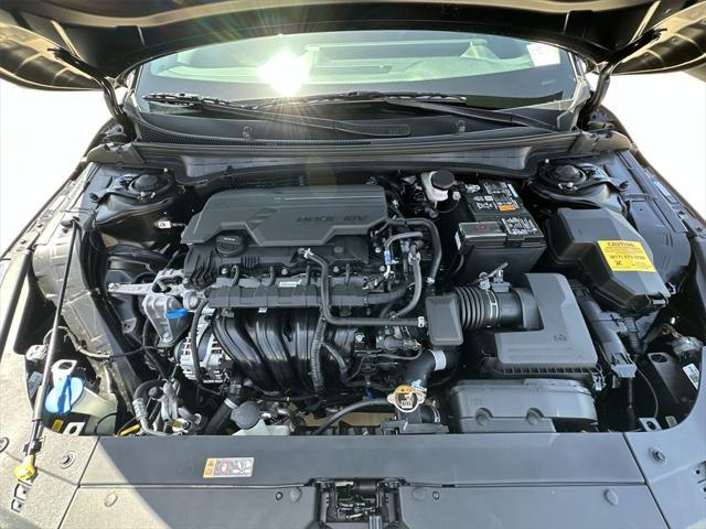 new 2025 Kia K4 car, priced at $22,457