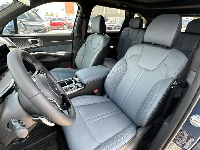 new 2025 Kia Sorento Hybrid car, priced at $44,074
