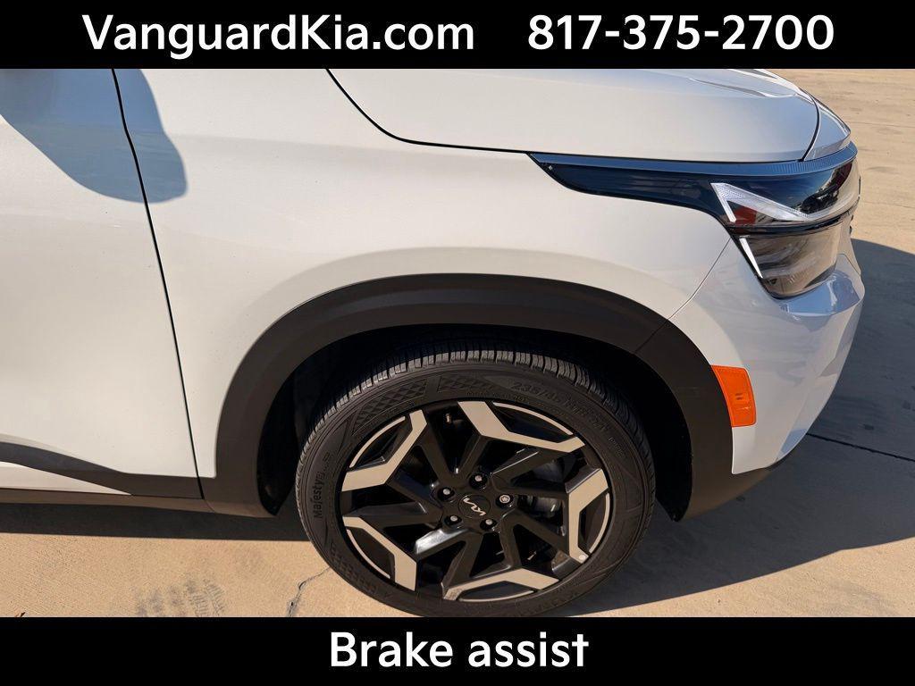 used 2024 Kia Seltos car, priced at $22,929