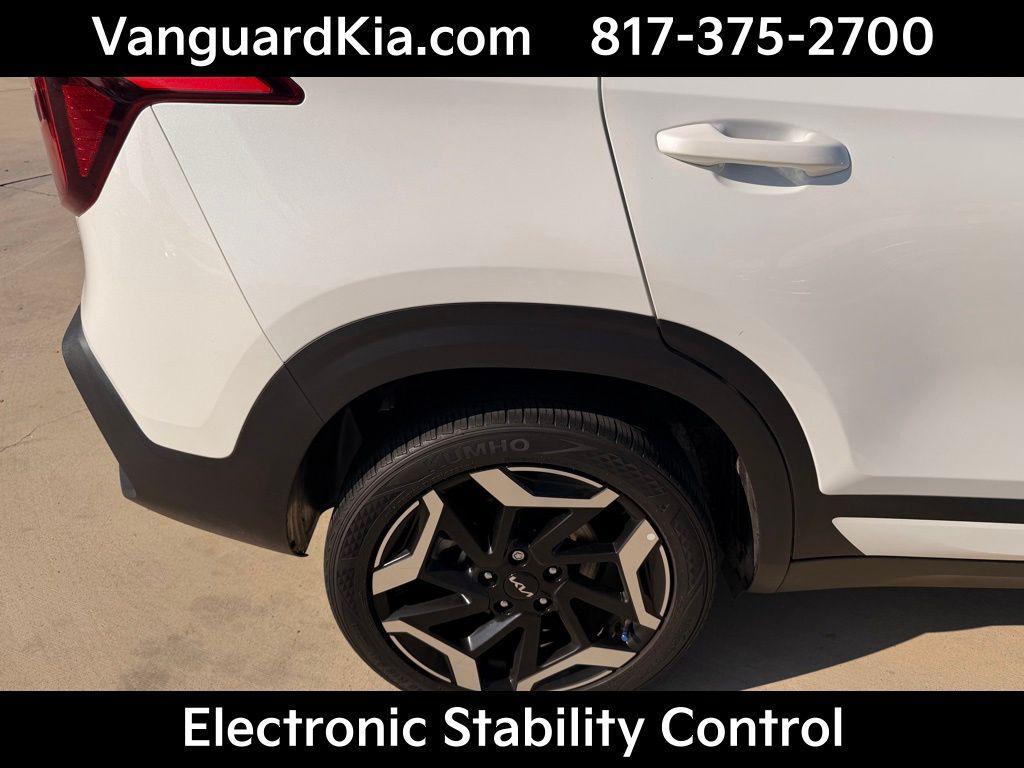used 2024 Kia Seltos car, priced at $22,929
