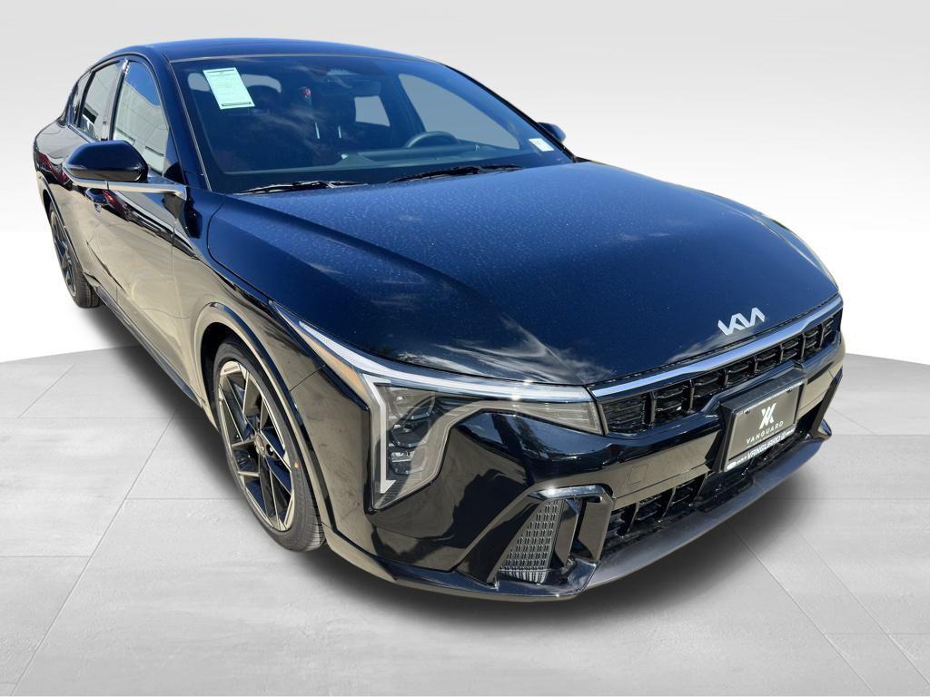 new 2025 Kia K4 car, priced at $25,594