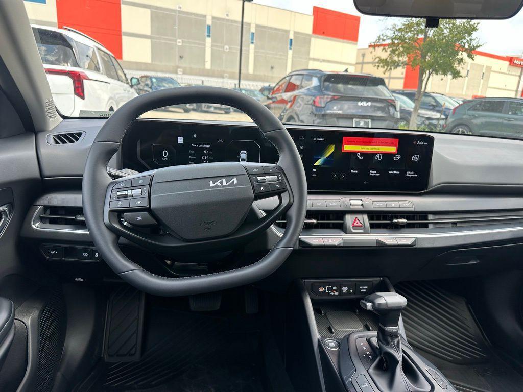 new 2025 Kia K4 car, priced at $23,558