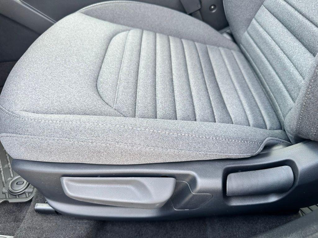 new 2025 Kia K4 car, priced at $23,558