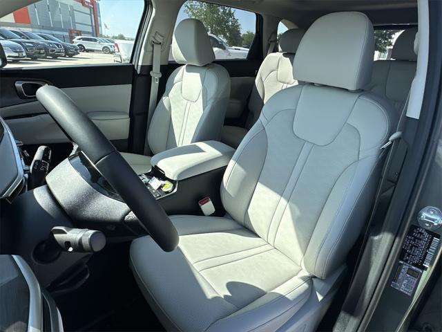new 2025 Kia Sorento car, priced at $38,930