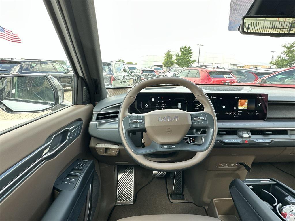 new 2026 Kia EV9 car, priced at $69,180