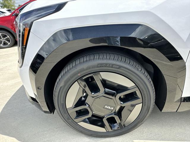 new 2026 Kia EV9 car, priced at $70,180