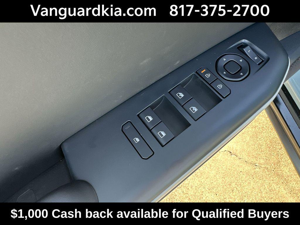 new 2025 Kia K4 car, priced at $27,094