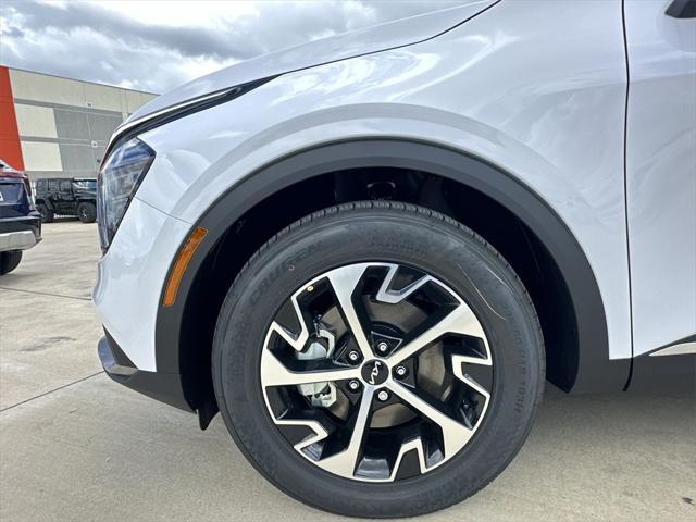 new 2025 Kia Sportage car, priced at $28,585