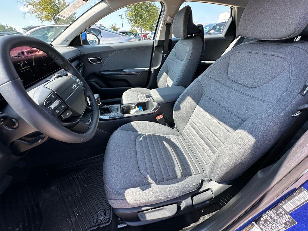 new 2025 Kia K4 car, priced at $23,558