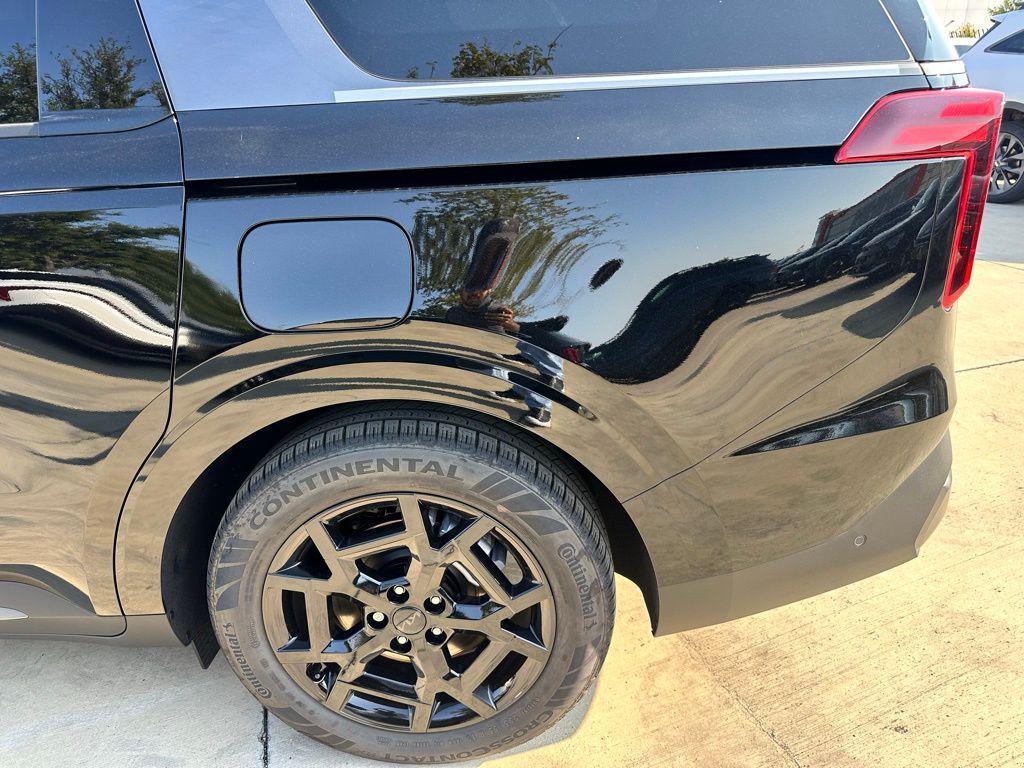 new 2026 Kia Carnival car, priced at $49,688