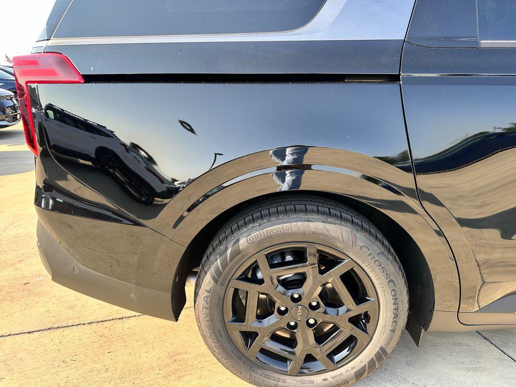 new 2026 Kia Carnival car, priced at $49,688