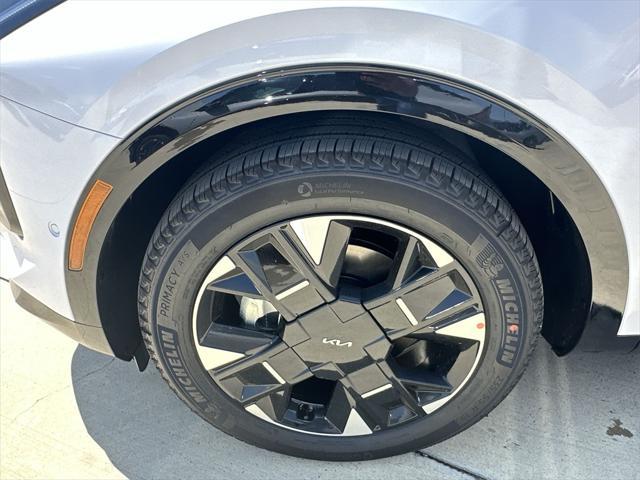 new 2026 Kia Sportage car, priced at $37,845