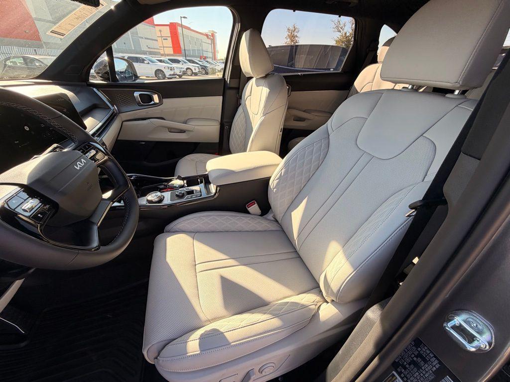 new 2026 Kia Sorento Hybrid car, priced at $45,602