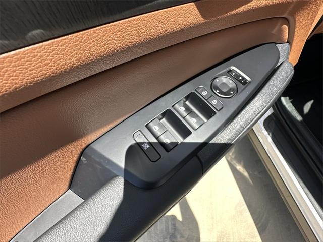 new 2026 Kia Sportage car, priced at $33,718