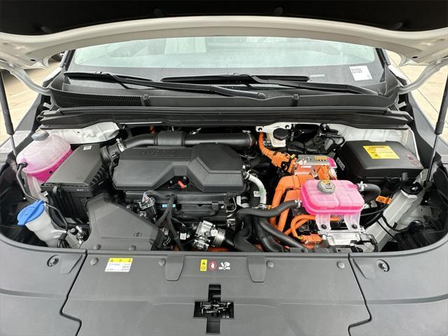 new 2025 Kia Carnival Hybrid car, priced at $50,110