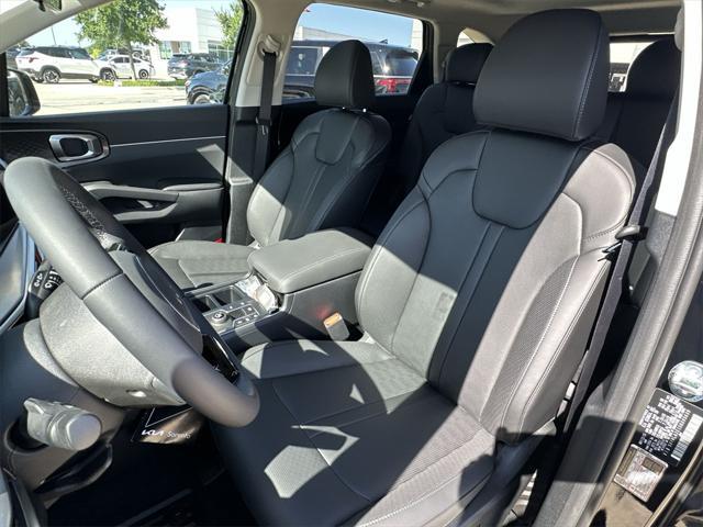 new 2025 Kia Sorento car, priced at $34,472