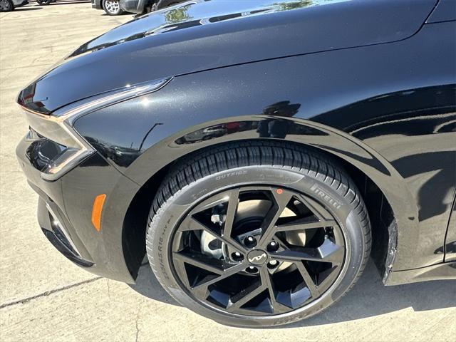 new 2026 Kia K5 car, priced at $31,765