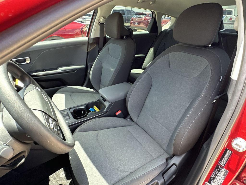 new 2025 Kia K4 car, priced at $23,258