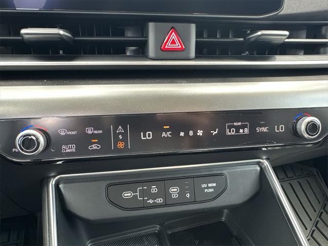new 2025 Kia Carnival car, priced at $46,330