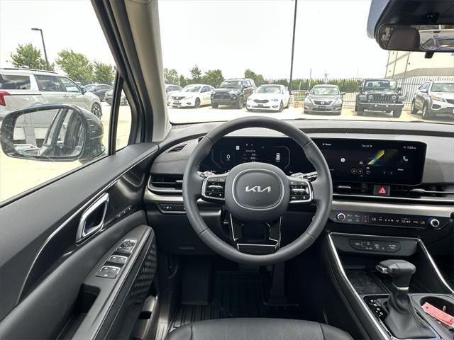 new 2025 Kia Carnival car, priced at $46,330