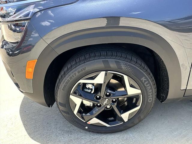 new 2025 Kia Seltos car, priced at $24,743