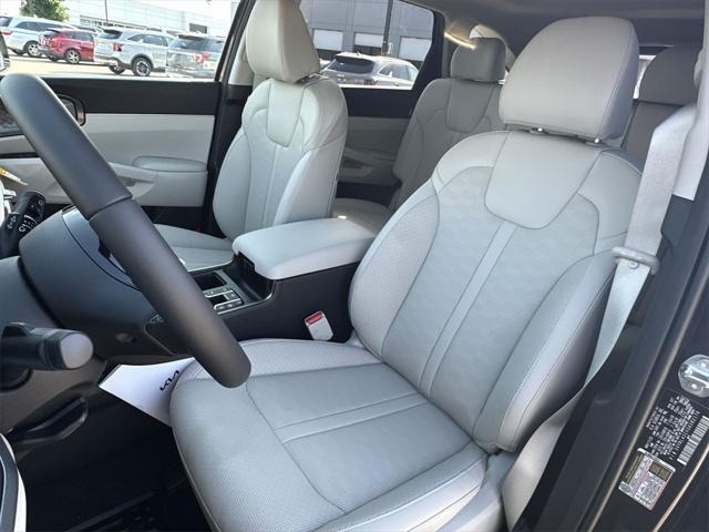 new 2025 Kia Sorento car, priced at $34,171