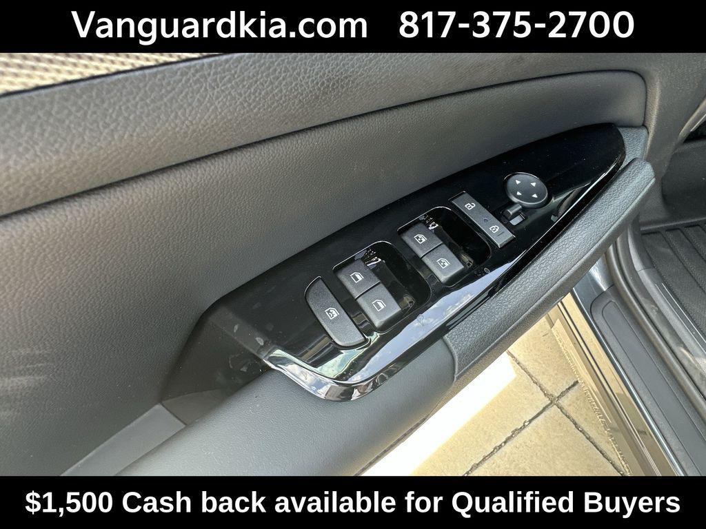 new 2025 Kia Sportage Hybrid car, priced at $36,438