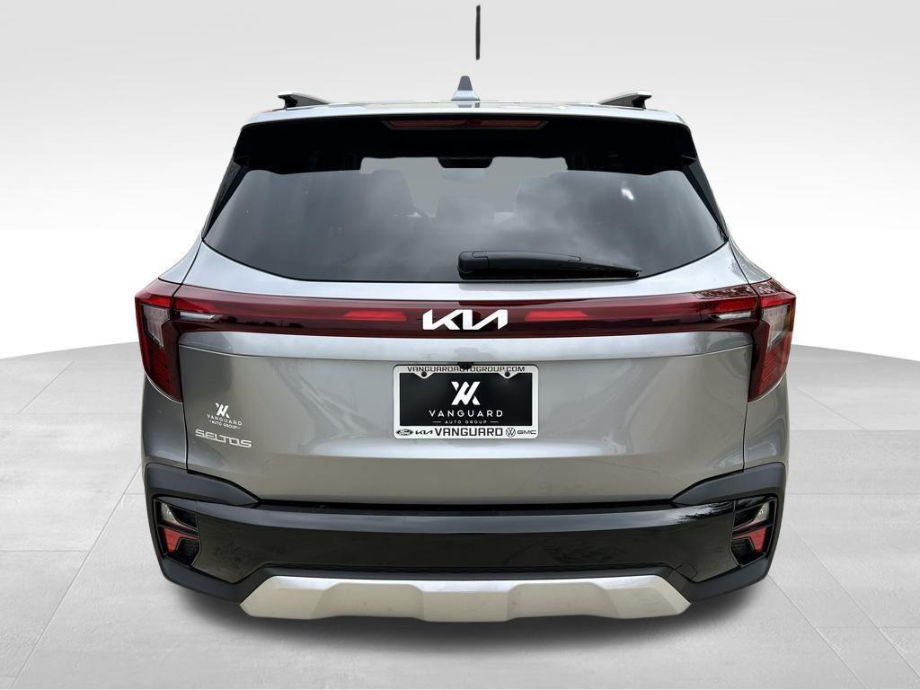 new 2026 Kia Seltos car, priced at $25,329