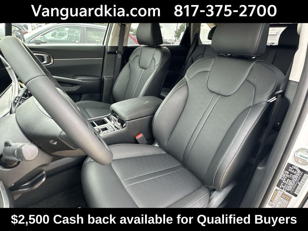 new 2025 Kia Sorento car, priced at $32,607
