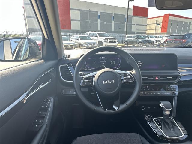 new 2025 Kia Seltos car, priced at $25,119