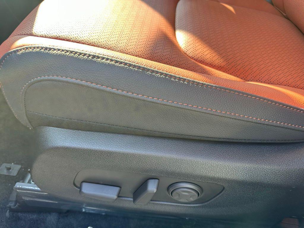 new 2026 Kia Carnival car, priced at $52,168