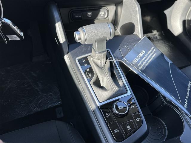 new 2025 Kia Sportage car, priced at $26,805