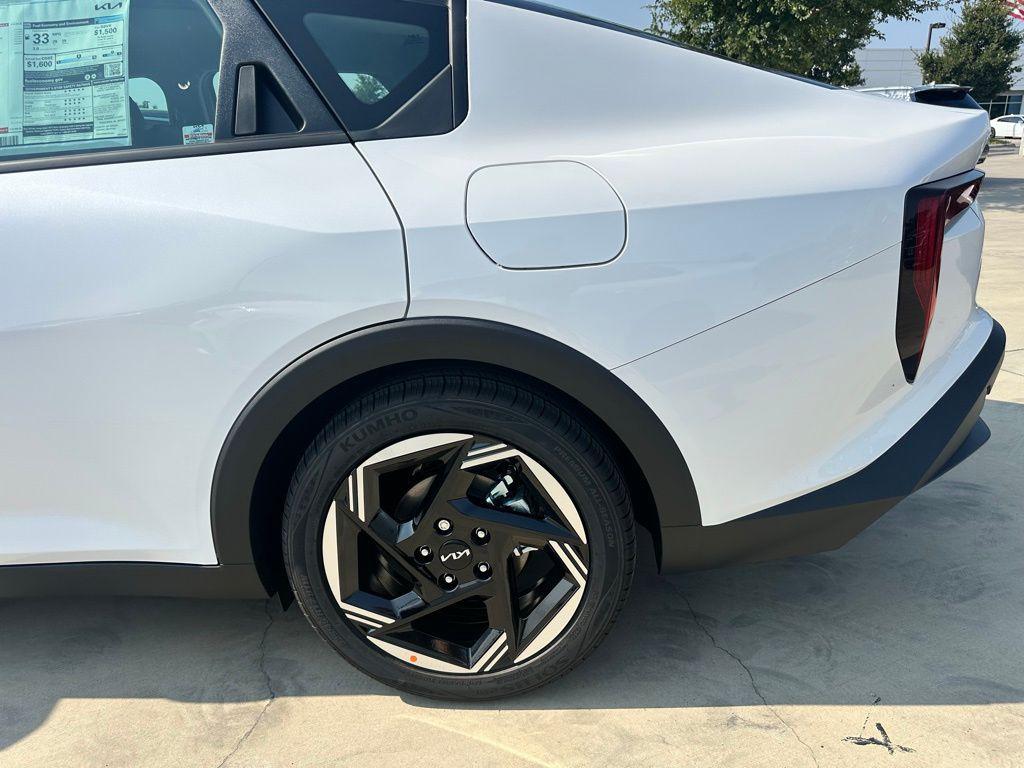 new 2025 Kia K4 car, priced at $23,938