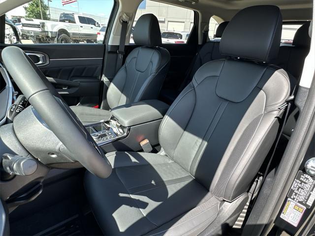 new 2025 Kia Sorento car, priced at $40,459