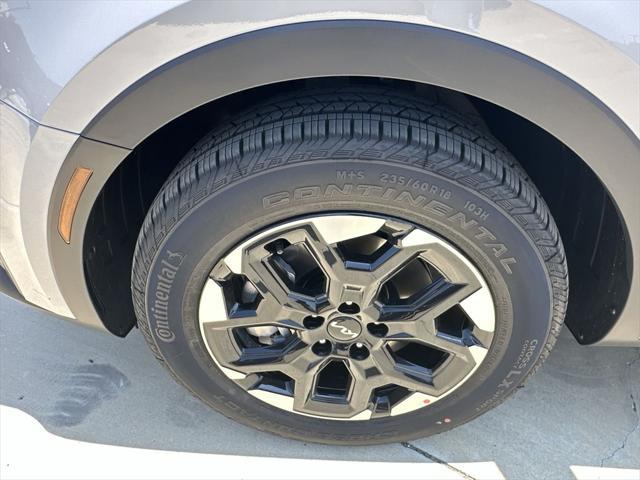 new 2025 Kia Sorento car, priced at $34,966