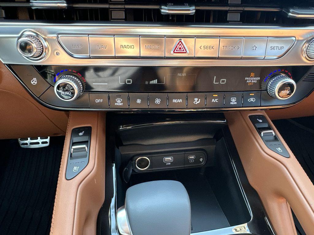 new 2025 Kia Telluride car, priced at $49,662