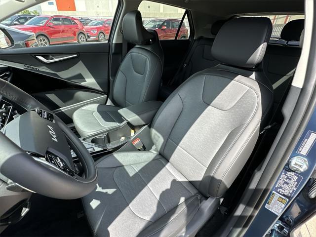new 2025 Kia Niro EV car, priced at $37,625