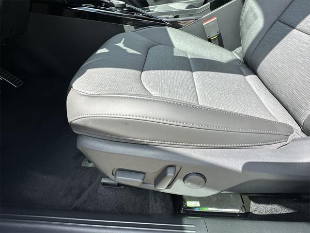 new 2025 Kia Niro EV car, priced at $37,625