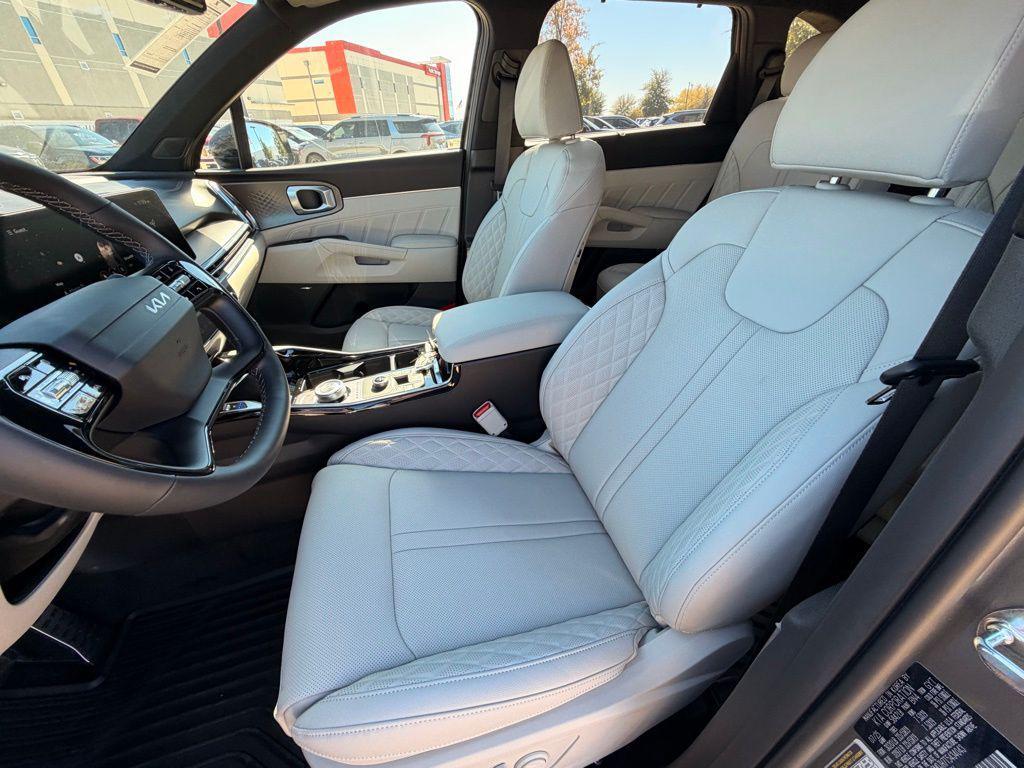 new 2026 Kia Sorento Plug-In Hybrid car, priced at $51,424