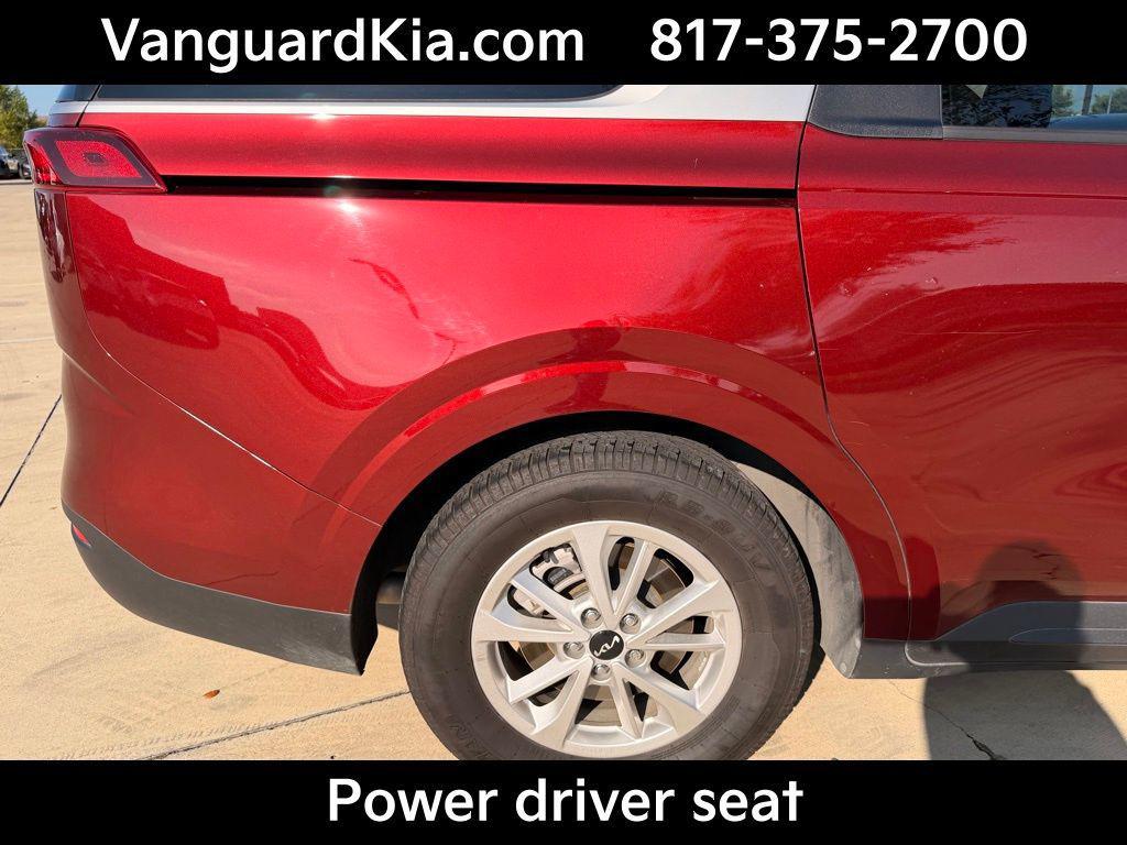 used 2022 Kia Carnival car, priced at $25,234