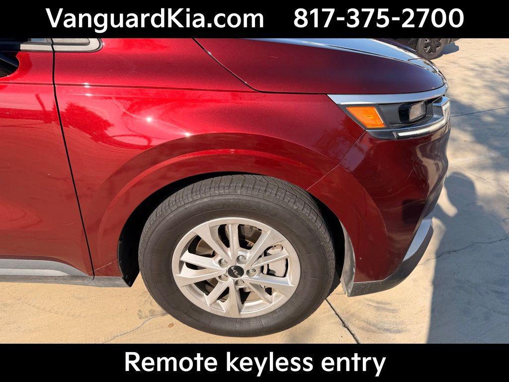 used 2022 Kia Carnival car, priced at $25,234