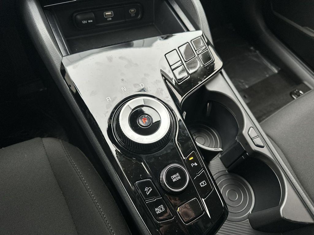 new 2025 Kia Sportage Hybrid car, priced at $27,035