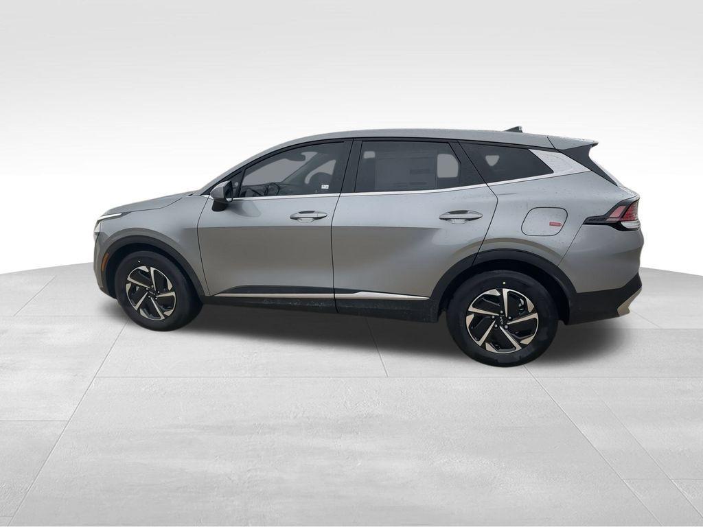 new 2025 Kia Sportage Hybrid car, priced at $27,035