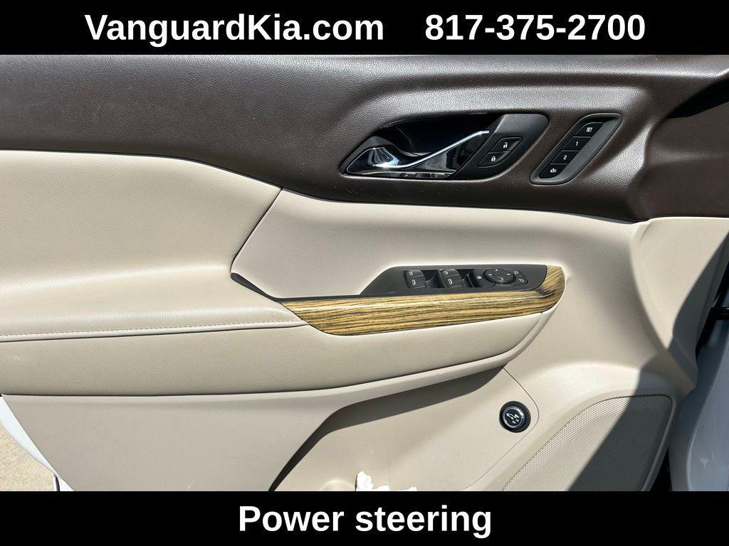 used 2018 GMC Acadia car, priced at $21,013