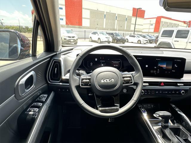 used 2025 Kia Sorento car, priced at $37,303