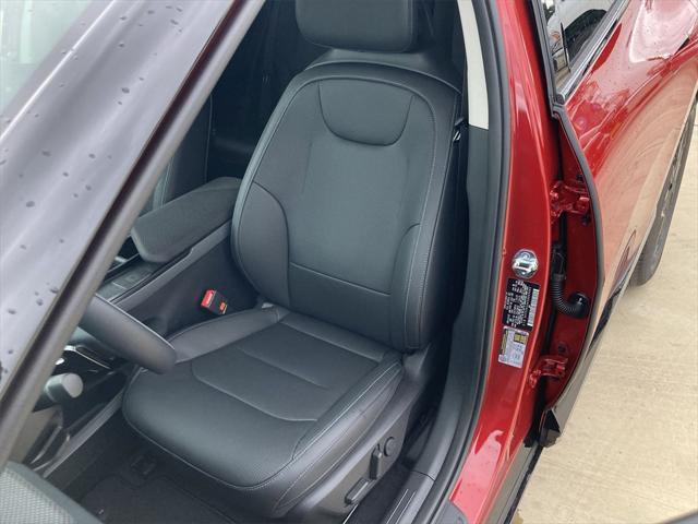 new 2025 Kia EV6 car, priced at $46,923