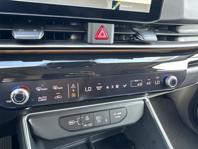 new 2026 Kia Carnival Hybrid car, priced at $53,074